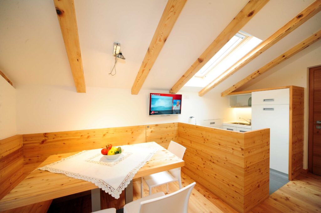 cucina mansarda peio terme